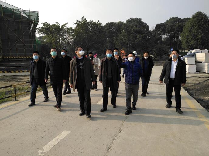 集团党委书记、董事长任丁率队 赴金牛宾馆检查工作